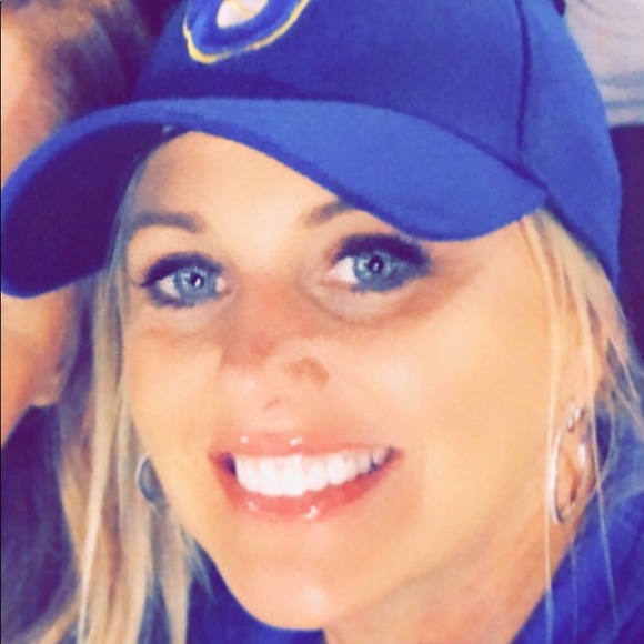 kristiana1213